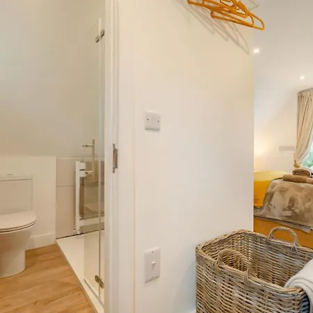 3 Bed In Oc-e45988 * Litton (North Yorkshire)